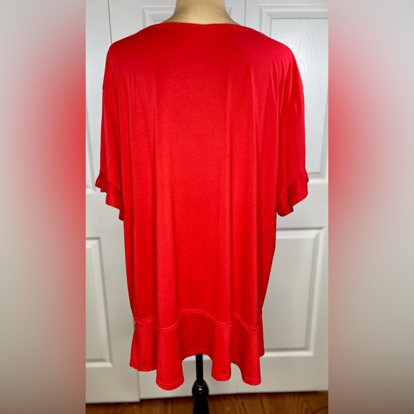 Doublju Bright Red V-Neck Short Sleeve Top - Picture 4 of 13